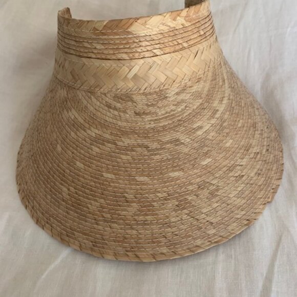 Handwoven palm visor - Picture 3 of 6